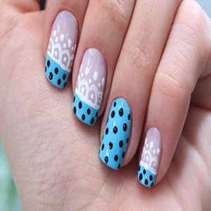 Unhas decoradas azul