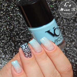 Unhas decoradas azul