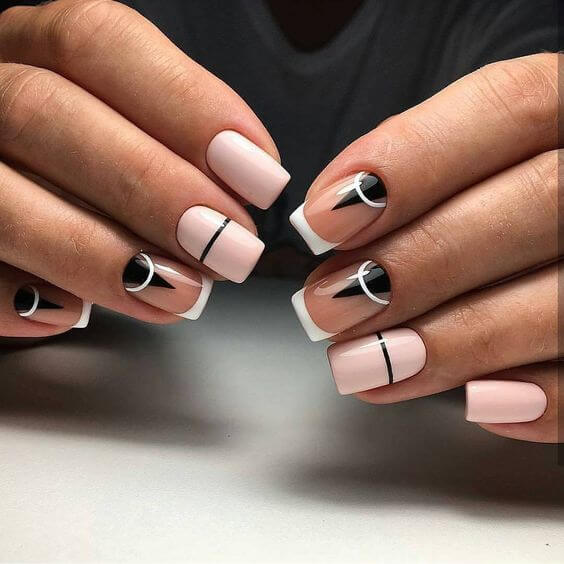 Unha decorada em tons pastéis