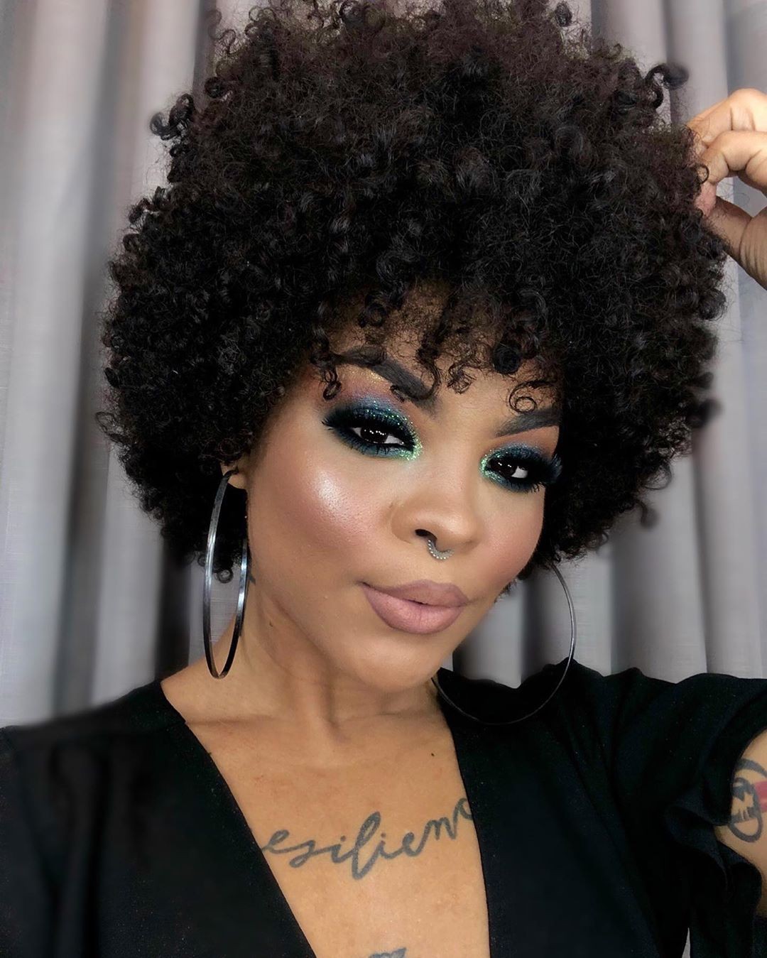 Cortes de cabelos cacheados curtos Cortes de cabelos cacheados curtos