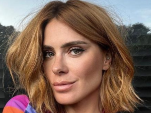 Botticelli Bob tendência entre as famosas. Foto mostra artista Carol Dieckmann