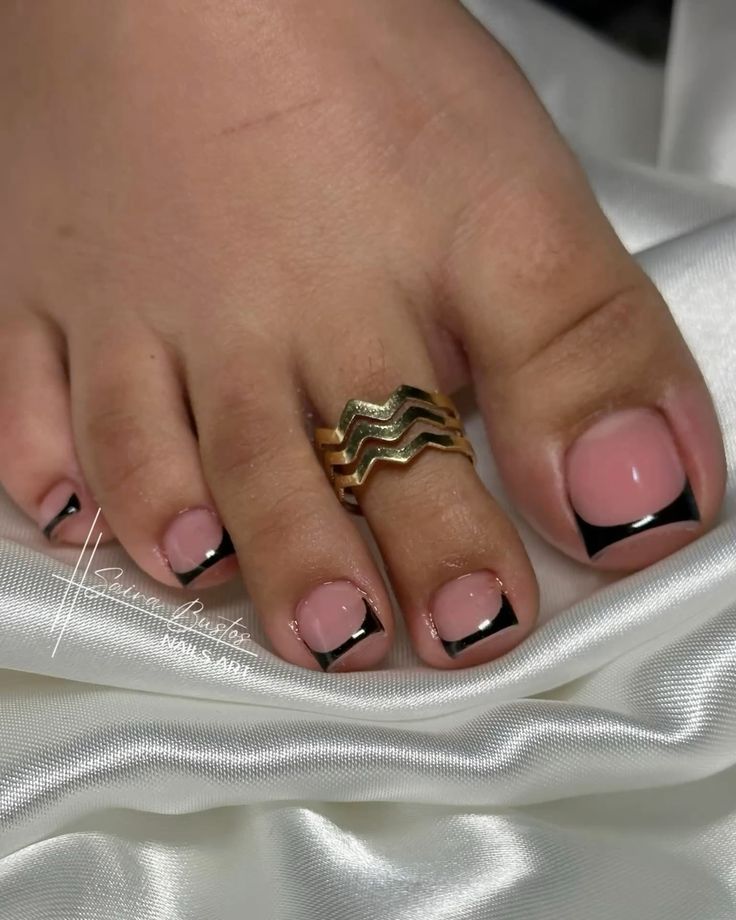 Francesinha preta para os pés no inverno