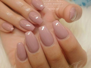 unhas bailarina curta