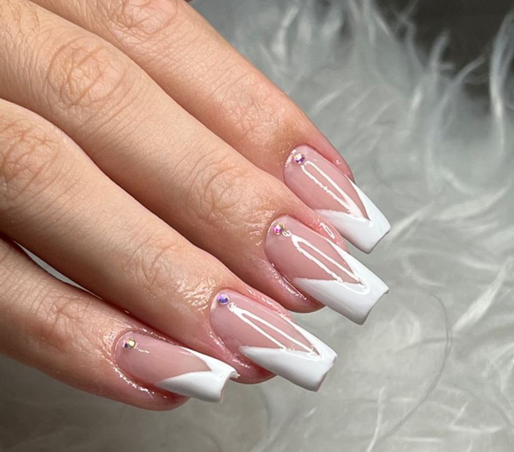 Unha decorada gravatinha clássica