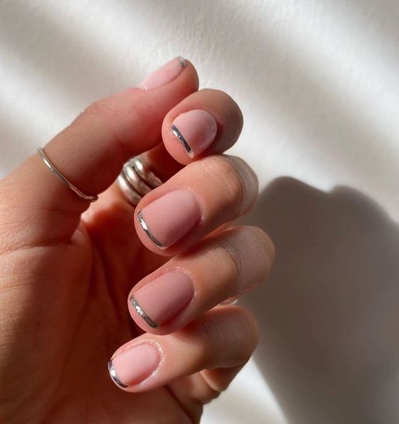 Francesinha com traço prata