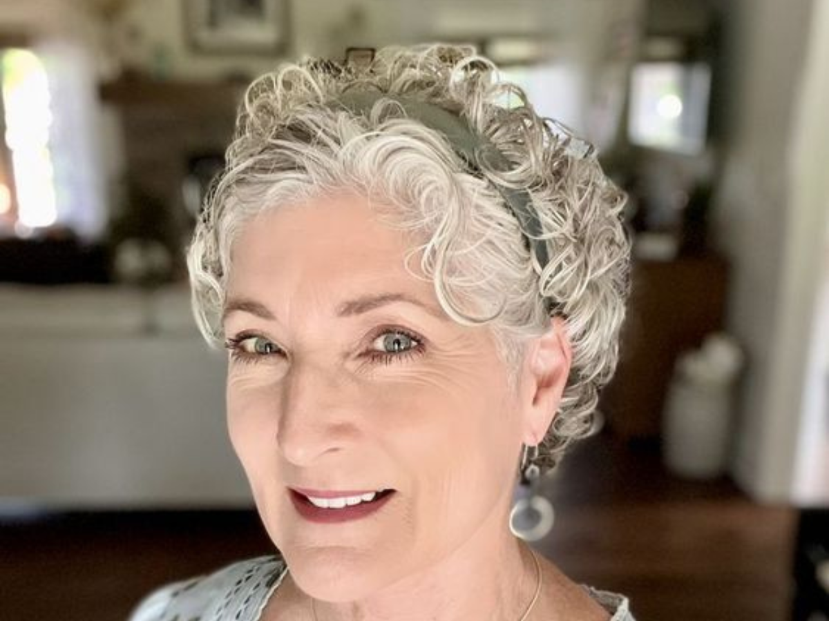 Formas de estilizar os cabelos curtos grisalhos