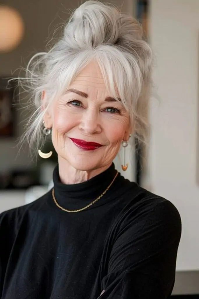 Penteados longo mulher madura coque bagunçado