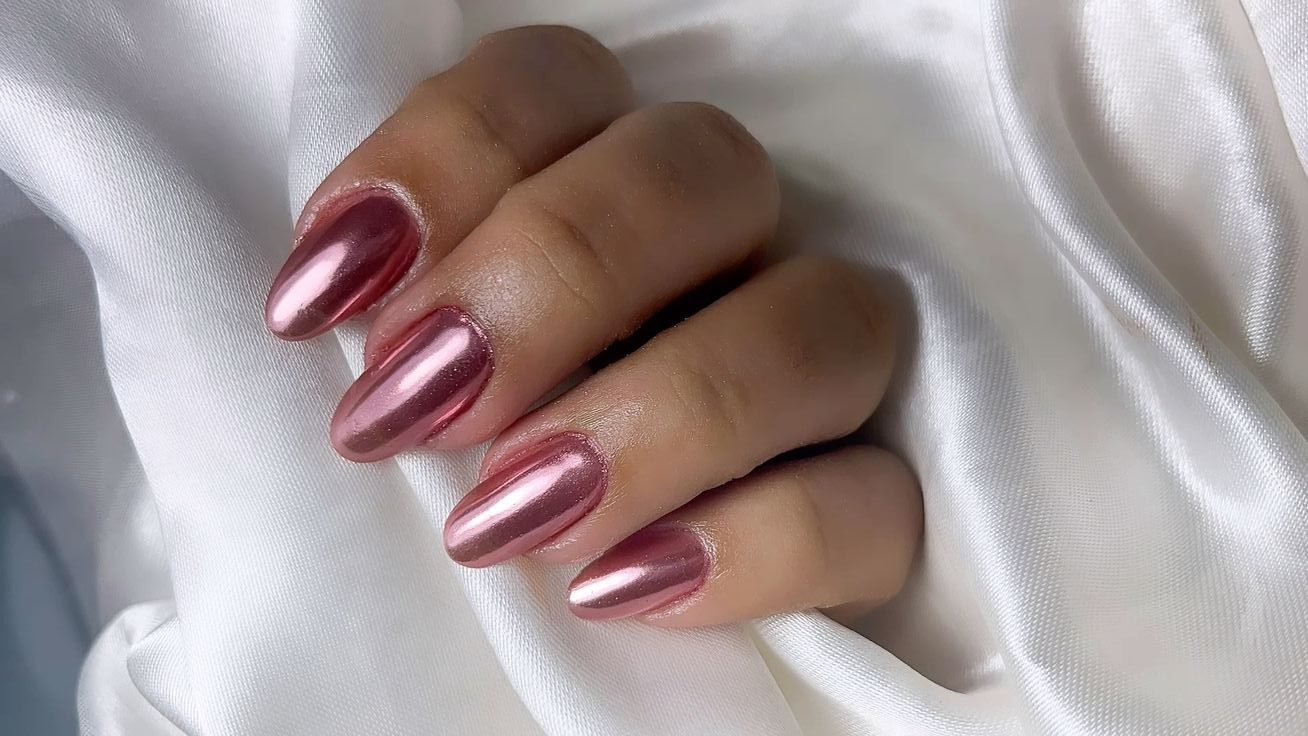 Unhas longas redondas metálicas