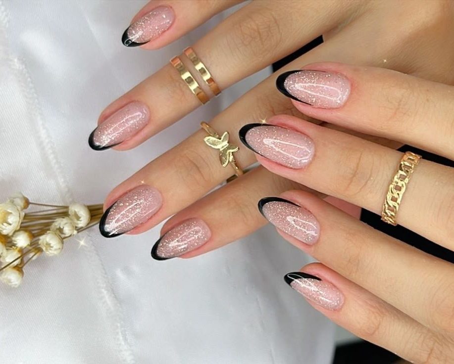 unhas francesinha modernas para 2025