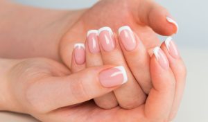 Erros ao fazer unhas francesinha